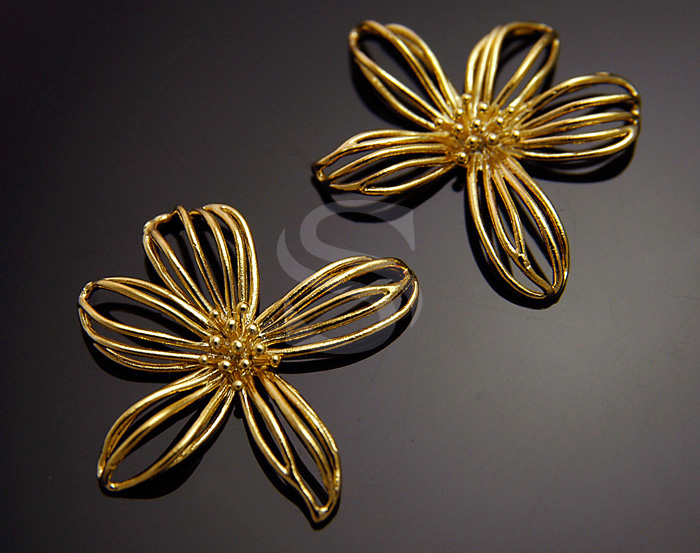 Line Art Beautiful Flower Connector Ver.2 / Brass / 29mm x 30mm [B0993